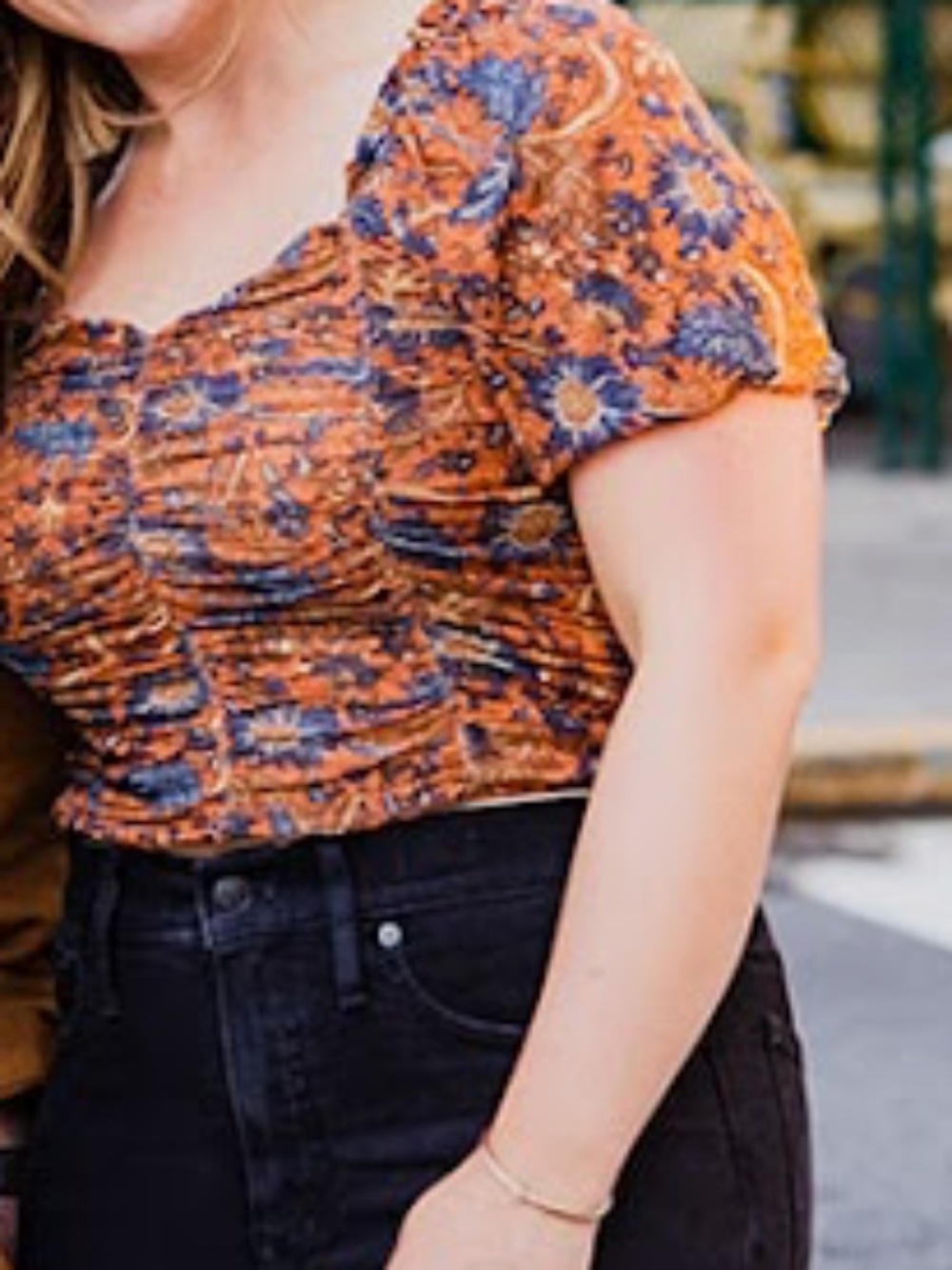 Rouched floral top